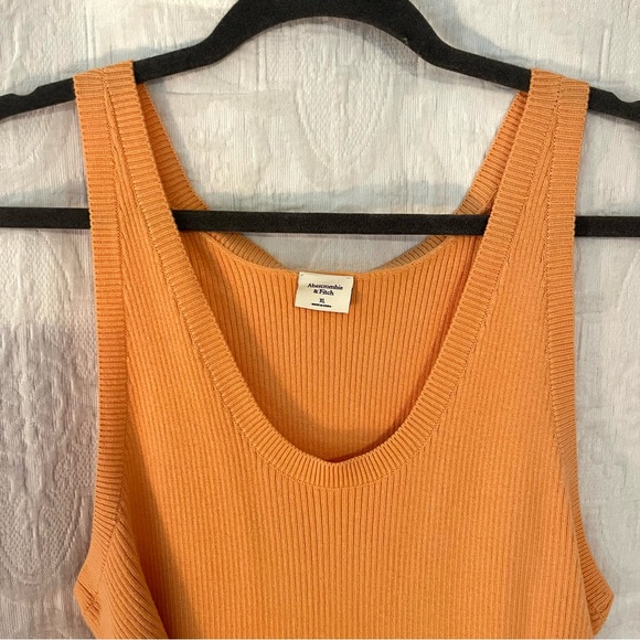 NWOT Abercrombie cut out midi dress - Picture 5 of 5